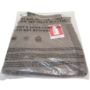 SPANX Women's Stretch Twill Shorts Smoke 6" Medium NWT